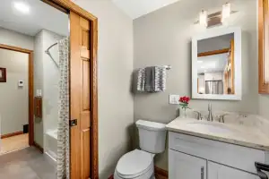 South Milwaukee Bathroom