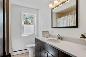 Greendale Bathroom-2